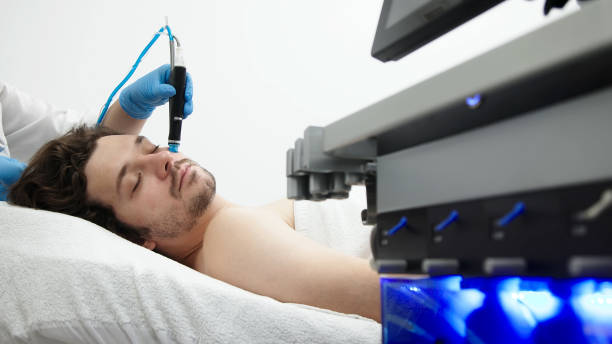 Best Emergency Tooth Extraction in Venetian Vlage, IL